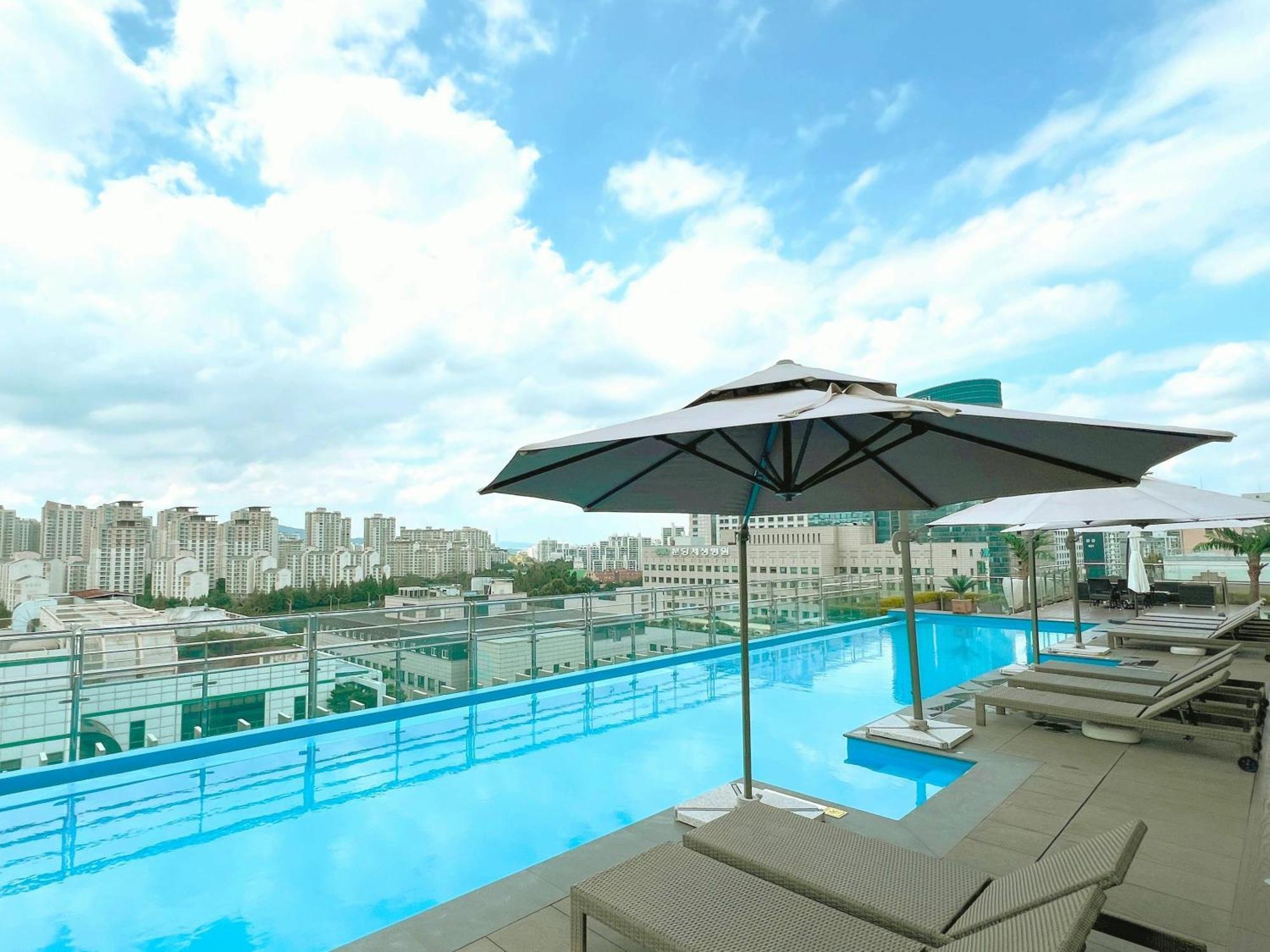Hotel Skypark Central Seoul Pangyo Seongnam Exteriör bild